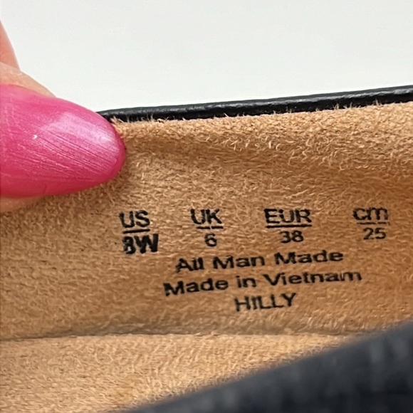 Naturalizer Women's Hilly Black Leather Chunky Heel Loafer Shoe size 8 - Picture 6 of 11